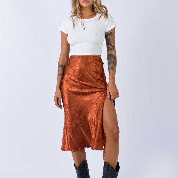 Princess Polly MIDI Skirt Rust - Picture 1 of 7